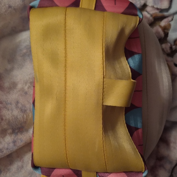 RARE Mrs Potts Disney X Harvey Convertible Seatbelt Bag